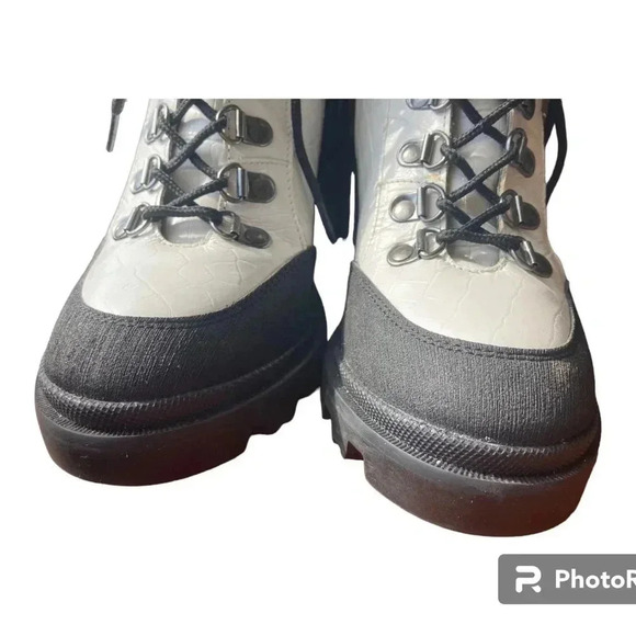 Enjoiya White  Leather Lace Up Hiking/Combat Boots w/ 3" Heel Sz 8 - Picture 5 of 9